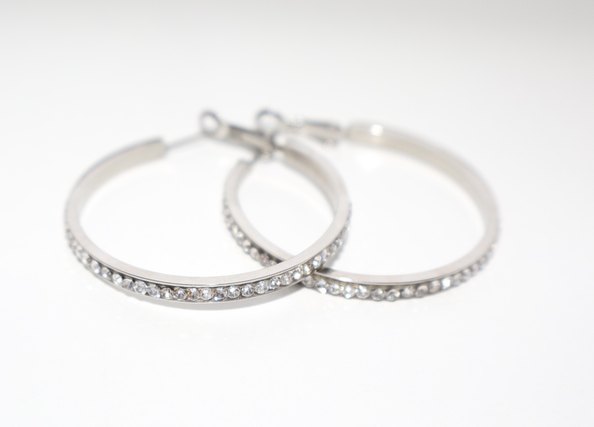 Orecchini Cerchio con strass  